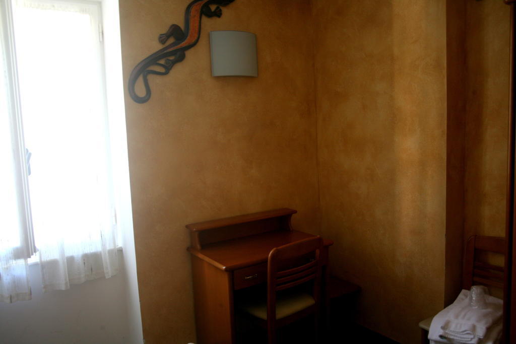 Pensione Sorriso Vernazza Room photo